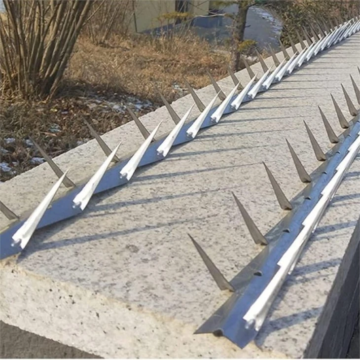 fence razor spikes