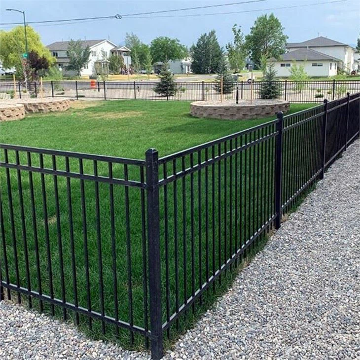 black flat top pool fence