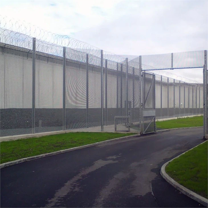 mesh fencing