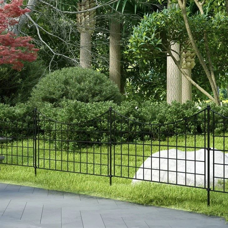 Zippity Garden Fence